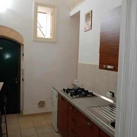 Nelmuro Couette-café Matera