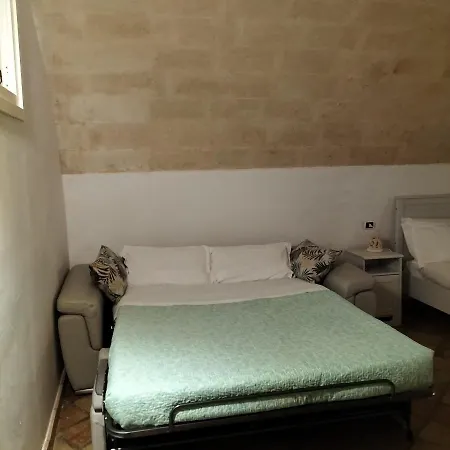 Nelmuro Couette-café Matera