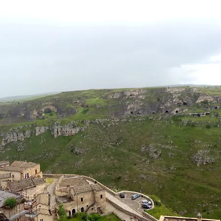 Couette-café Nelmuro Matera